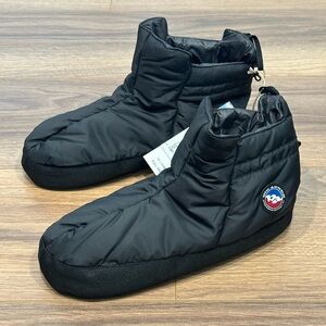 NEW Big Agnes Full Moon Camp Bootie in Black Size Medium